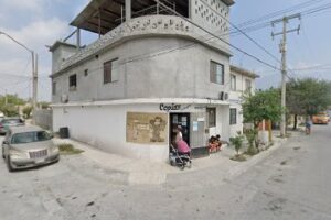 Copias ‘El Profe’ en García