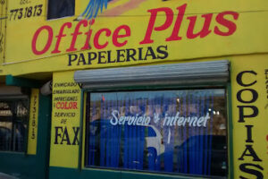 Office Plus Papelerías en Acuña