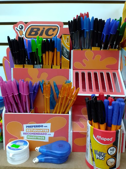 Papelería Control+C Zalatitán en Tonalá