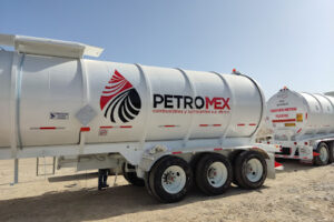 6 Six Graphic en Cadereyta Jiménez