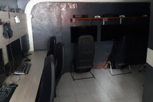 Cibercafé: Levelup (Lesr) en Emiliano Zapata